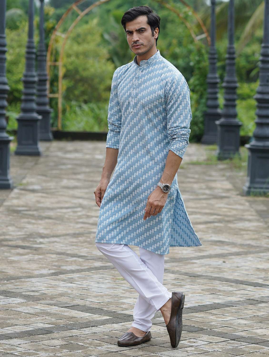 Men Solid With Work Mandarin Neck Long Kurta - 22599091 -  Standard Image - 2