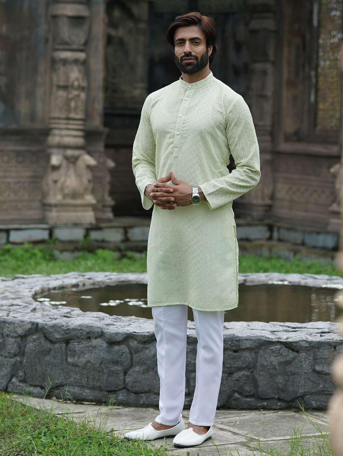 Men Solid With Work Mandarin Neck Long Kurta - 22599106 -  Standard Image - 2