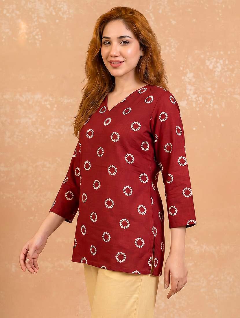 Women Printed Three Quarter Sleeves Straight Kurti - 22600586 -  Standard Image - 2
