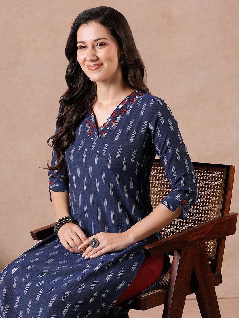 women printed three quarter sleeves straight kurta - 22601146 -  Standard Image - 2