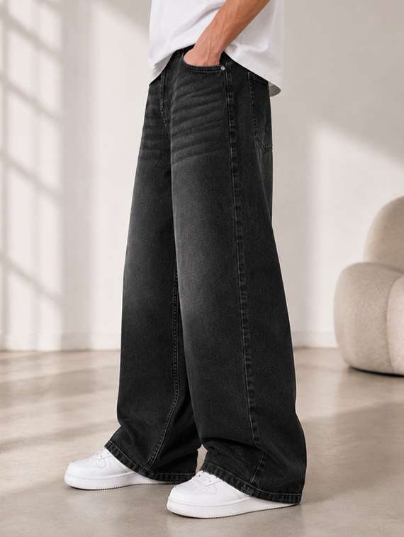 Men Washed Mid Rise Full Length Baggy Jeans - Image 2