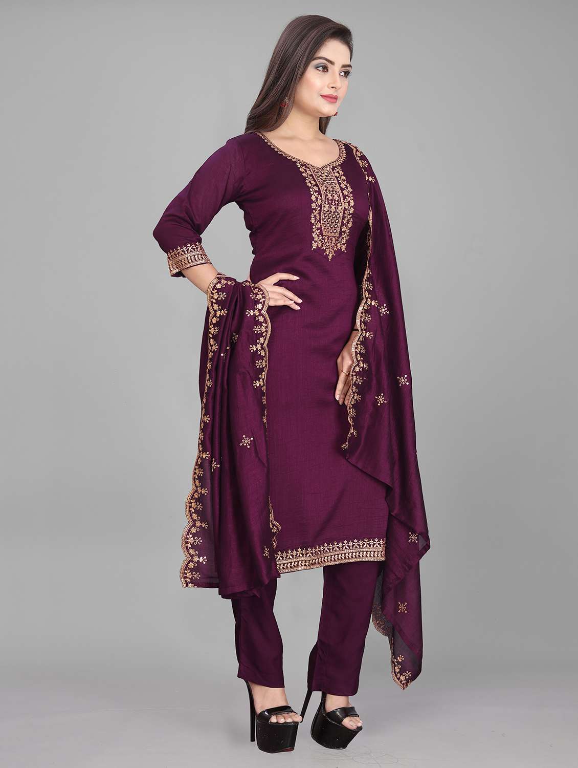 women embroidered three quarter sleeves kurta pant with dupatta set - 22602781 -  Standard Image - 2