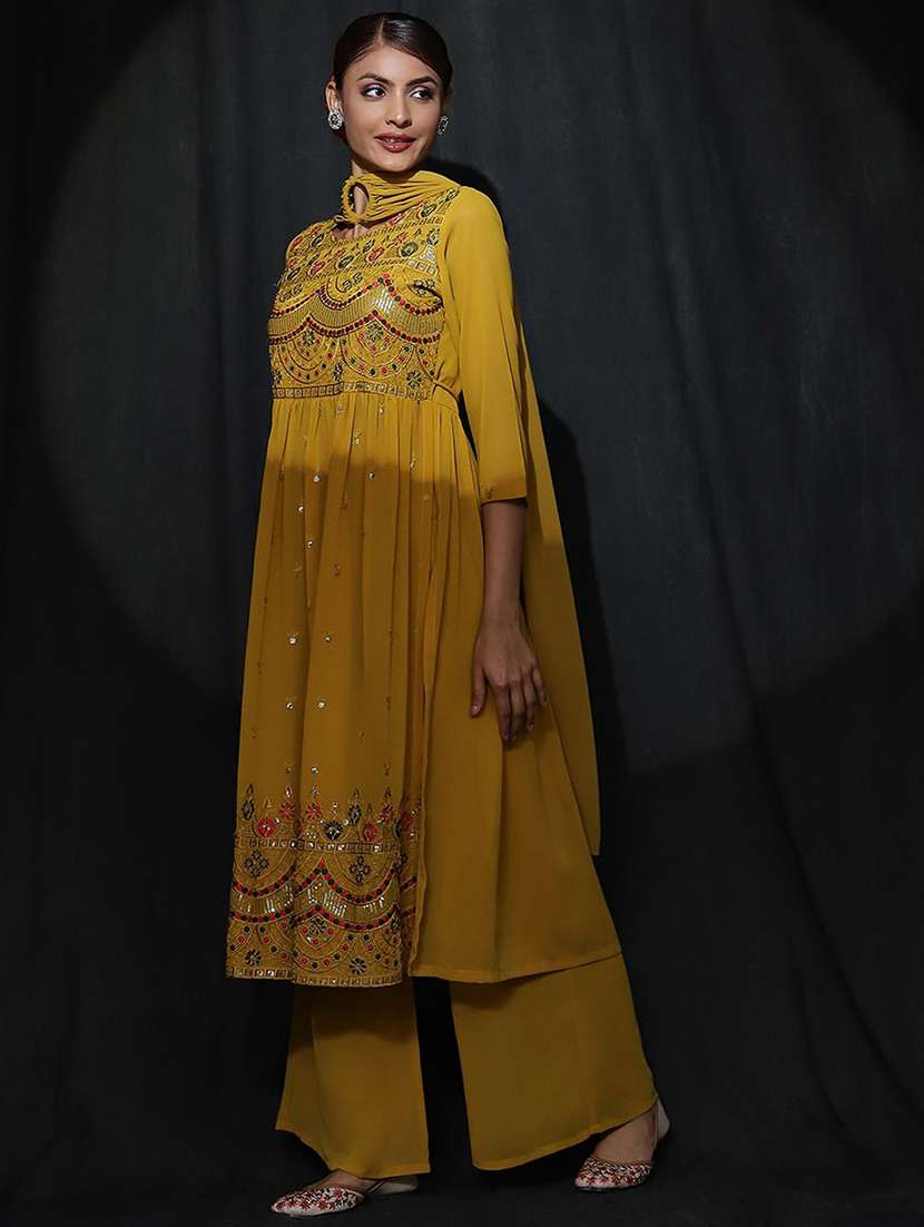 Women Embroidered Three Quarter Sleeves Kurta Palazzo Set With Dupatta - 22603613 -  Standard Image - 2