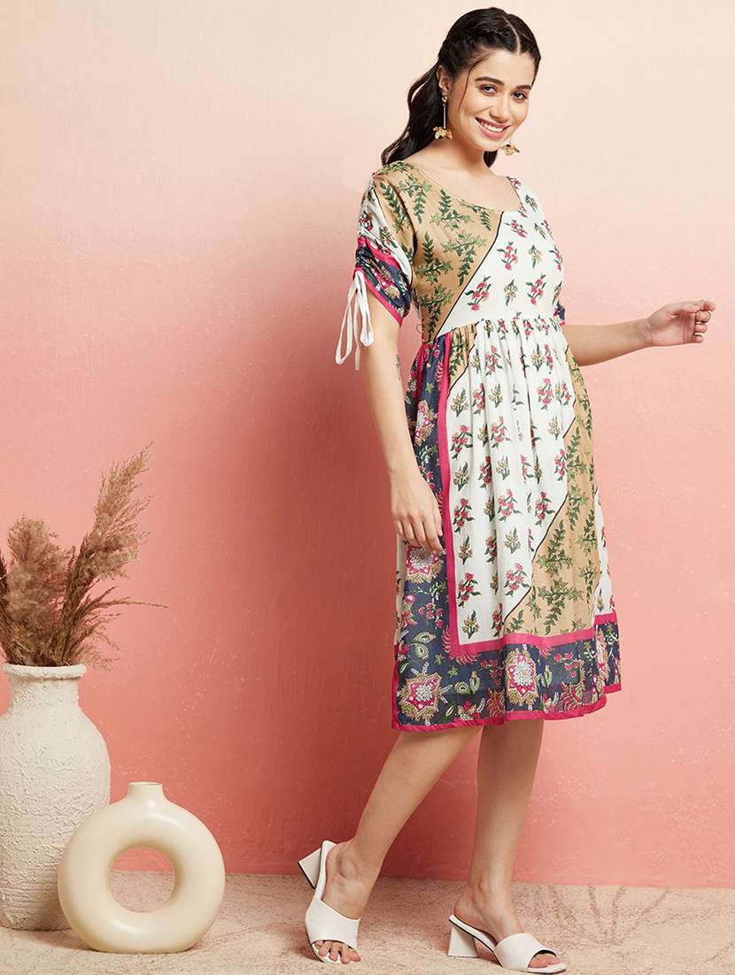 women printed short sleeves flared dress - 22603705 -  Standard Image - 2