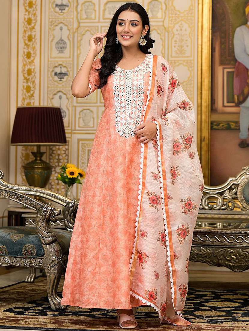 women self design short sleeves kurta dupatta set