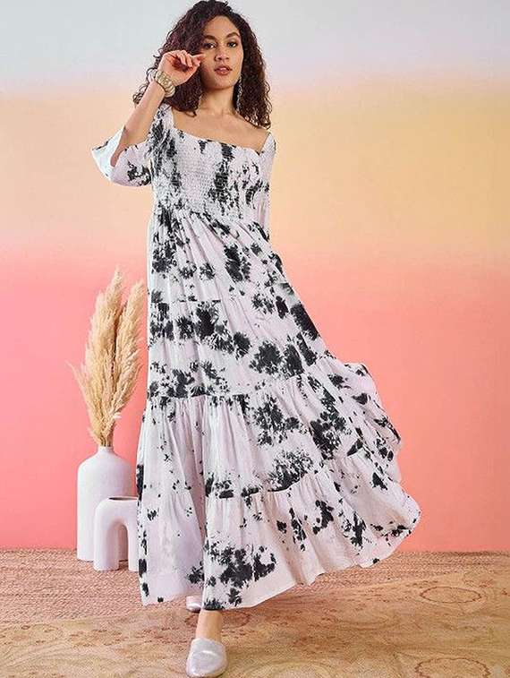 women tie and dye three quarter sleeves tiered dress