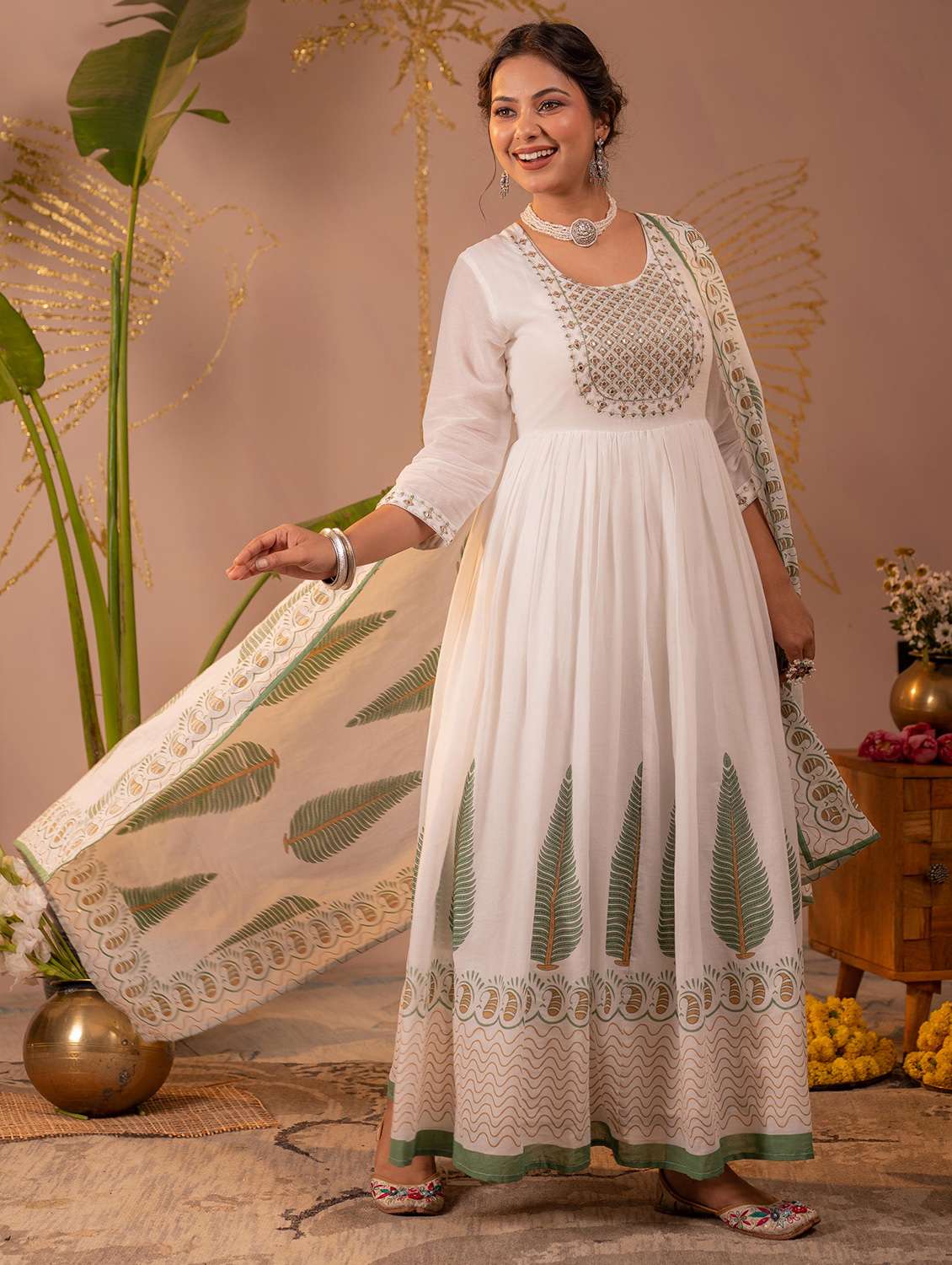 Women Printed Three Quarter Sleeves Kurta Dupatta Set - 22604283 -  Standard Image - 2