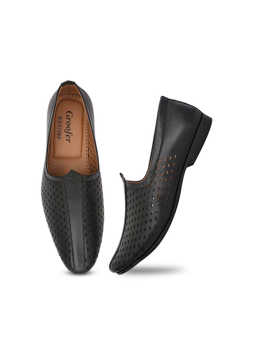 men cutwork slip on jutti - 22604301 -  Standard Image - 2