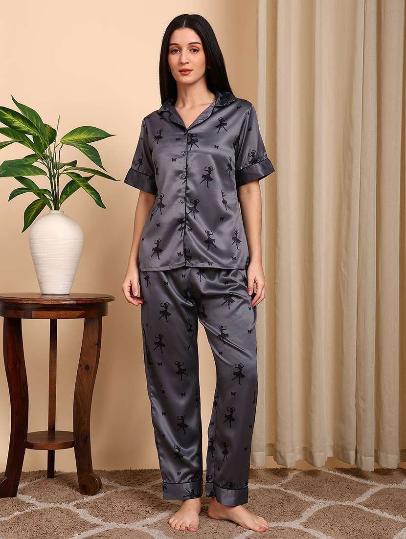 women printed short sleeves nightwear set - 22604357 -  Standard Image - 2