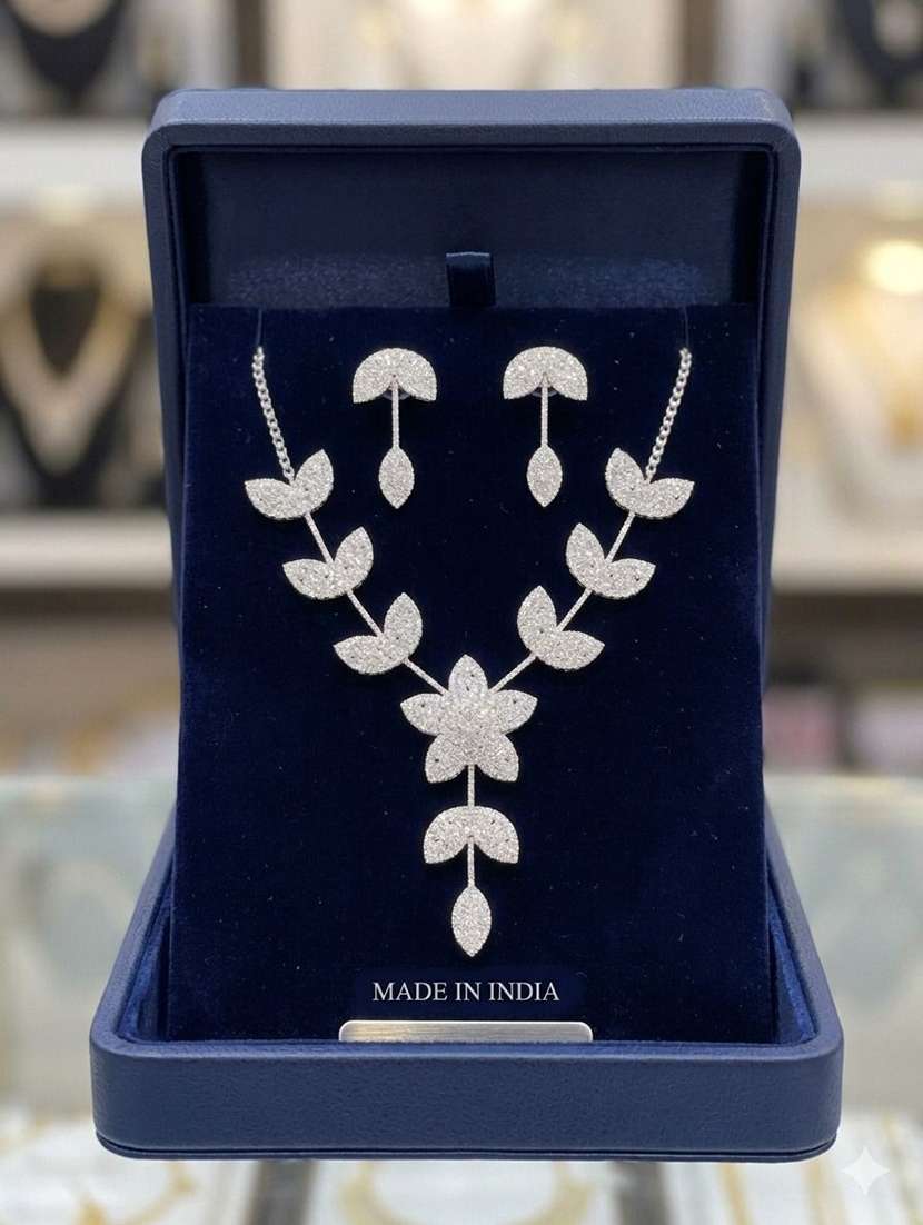 women silver brass hook and eye combo necklace set