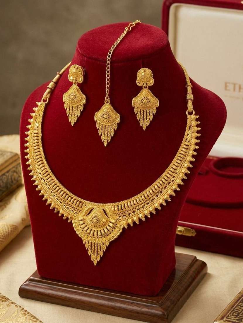 women gold plated brass necklace earring  maang tikka set - 22604783 -  Standard Image - 2