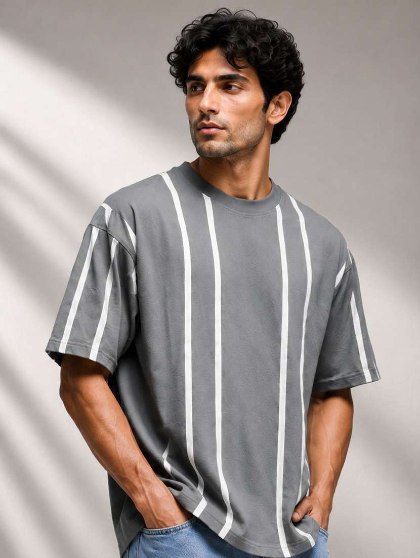 men striped short sleeve oversized t-shirt - 22604933 -  Standard Image - 2