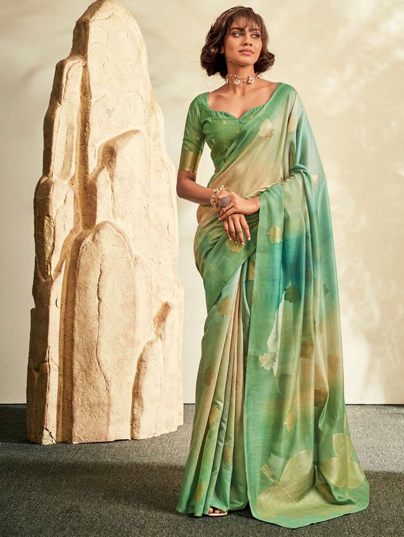 women printed casual wear saree with blouse