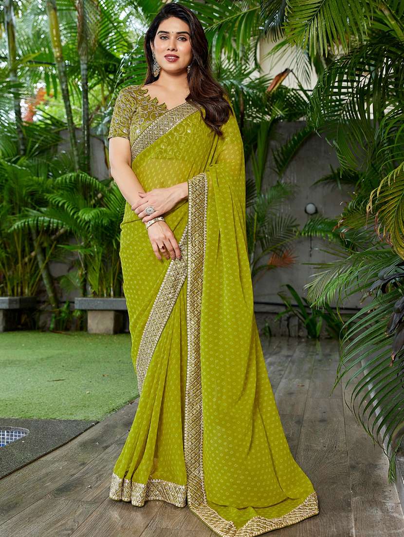 women bandhani printed saree with blouse