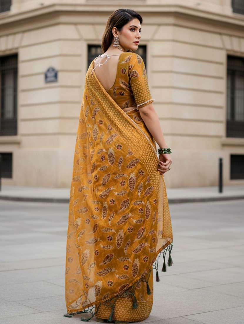 women printed casual wear saree with blouse - 22605407 -  Standard Image - 2