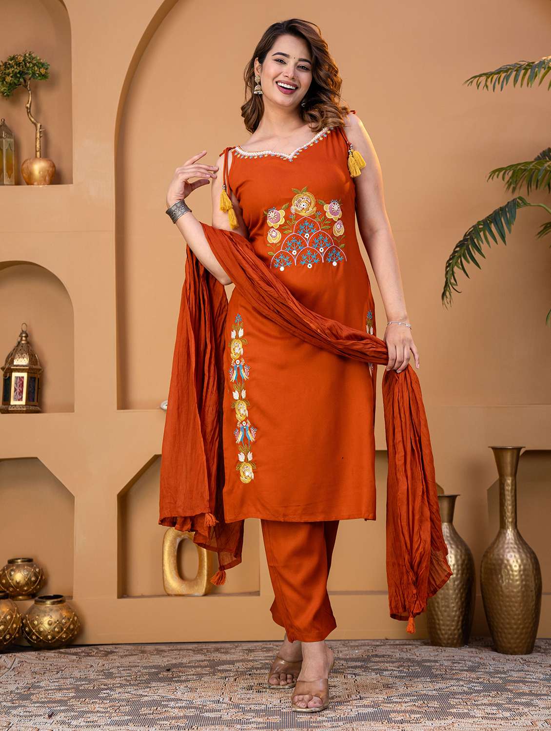 Women Embroidered Sleeveless Kurta Pant Set With Dupatta - 22608766 -  Standard Image - 2