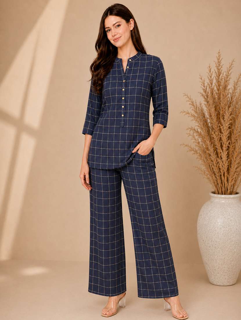 women printed three quarter sleeves top and trouser co-ord set - 22609438 -  Standard Image - 2