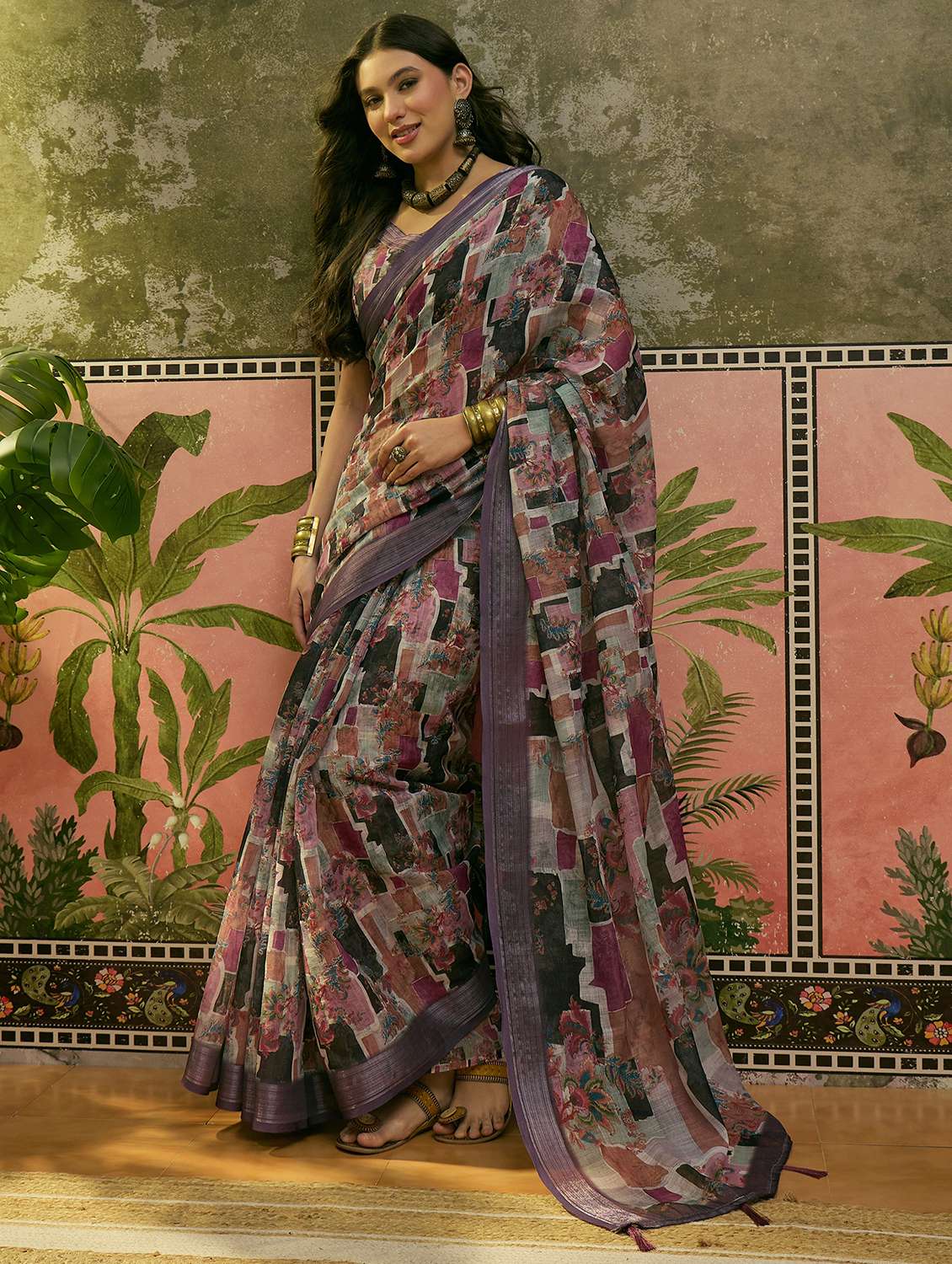 women printed casual wear saree with blouse - 22610090 -  Standard Image - 2