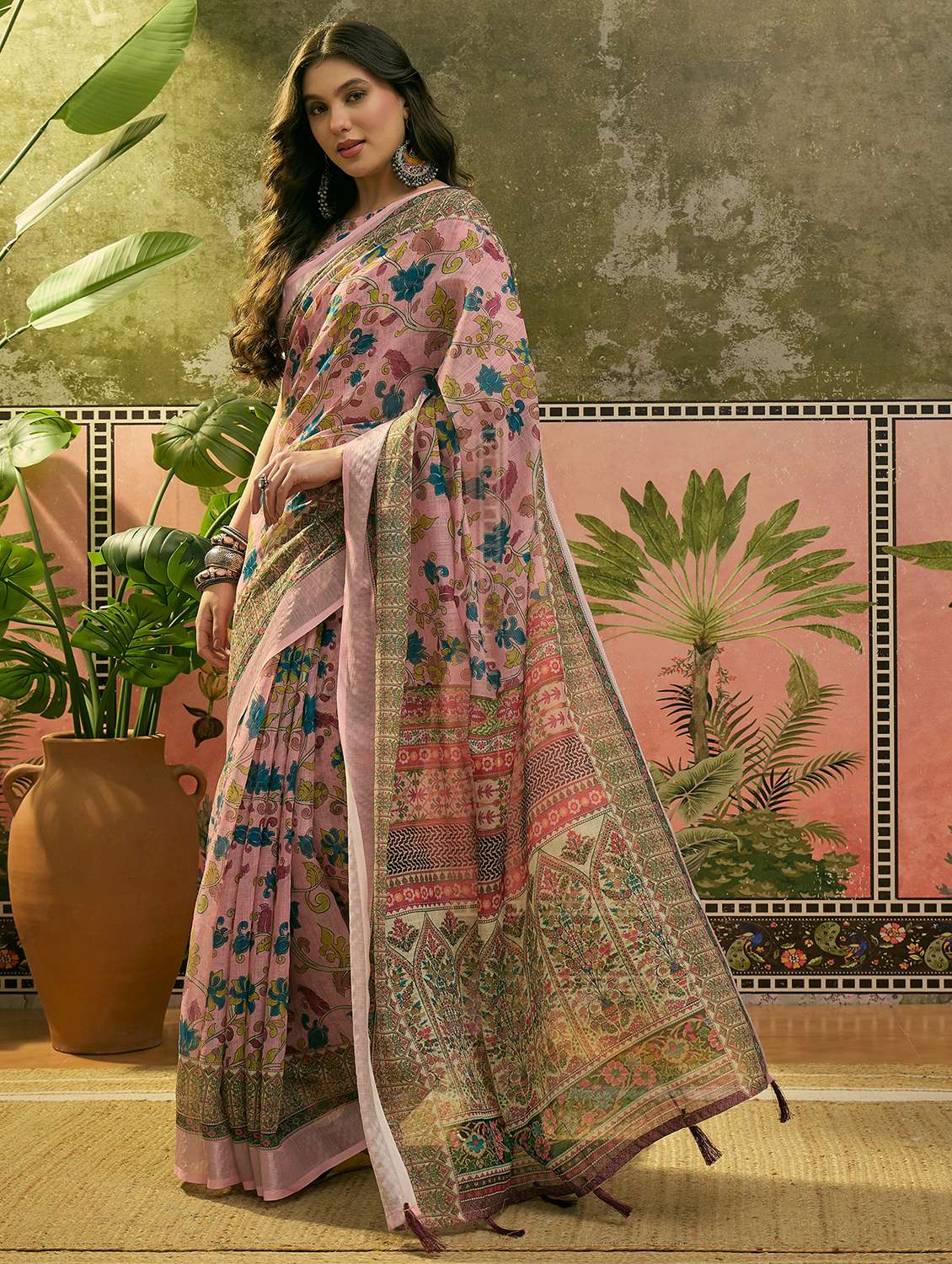 women printed casual wear saree with blouse - 22610091 -  Standard Image - 2