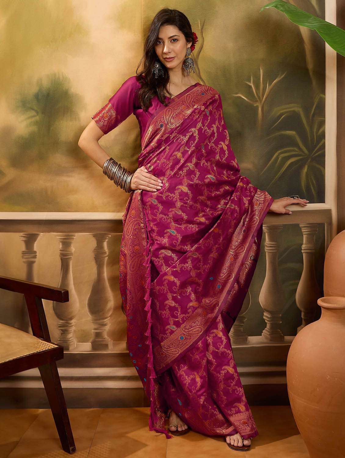 women self design banarasi saree with blouse - 22610157 -  Standard Image - 2