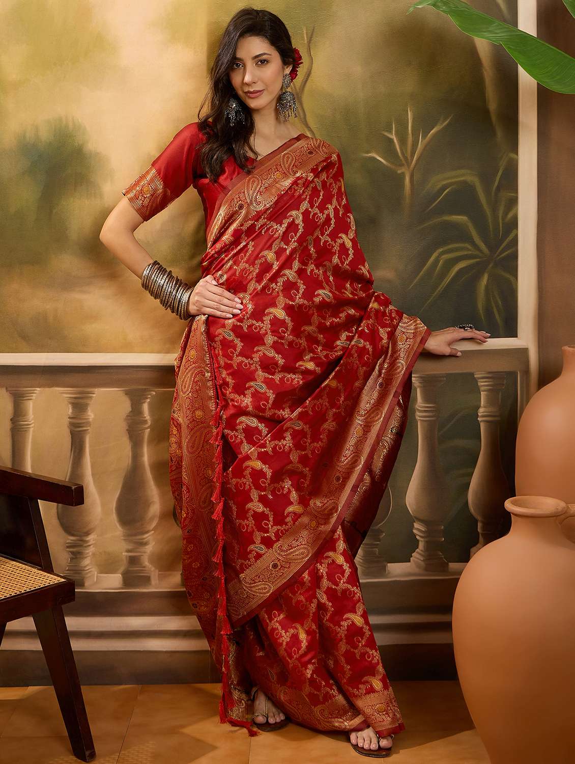 women self design banarasi saree with blouse - 22610161 -  Standard Image - 2