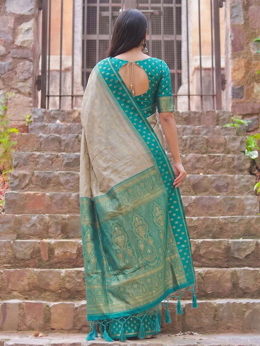Women Self Design Bordered Saree With Blouse - 22610256 -  Standard Image - 2