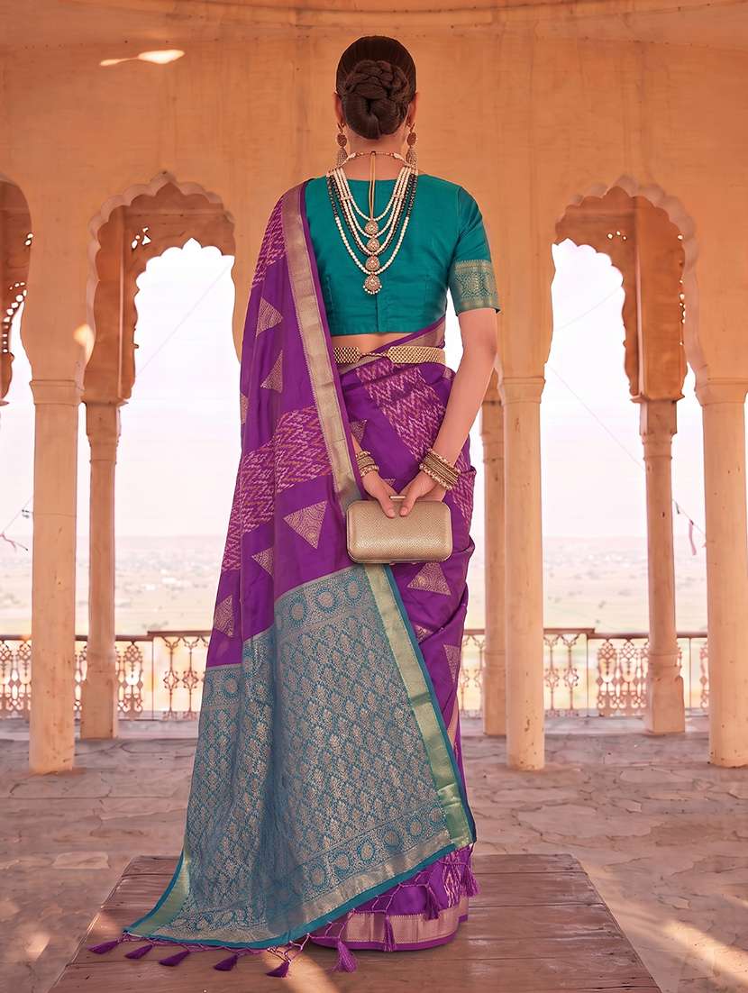 women self design banarasi saree with blouse - 22610290 -  Standard Image - 2