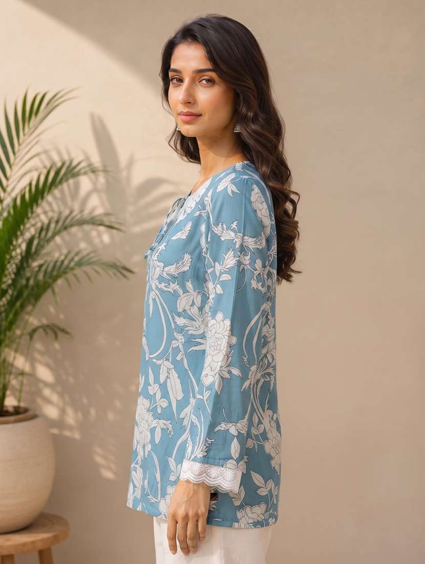 Women Printed Long Sleeves Straight Kurti - 22610815 -  Standard Image - 2