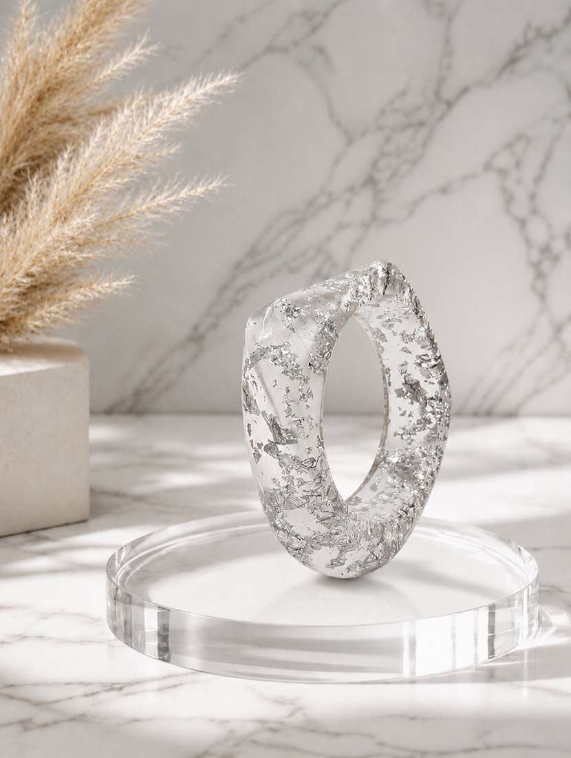 Women Set Of 2 Resin Tortoise Shell & Transparent Glitter Glossy Bangles - 22614904 -  Standard Image - 2