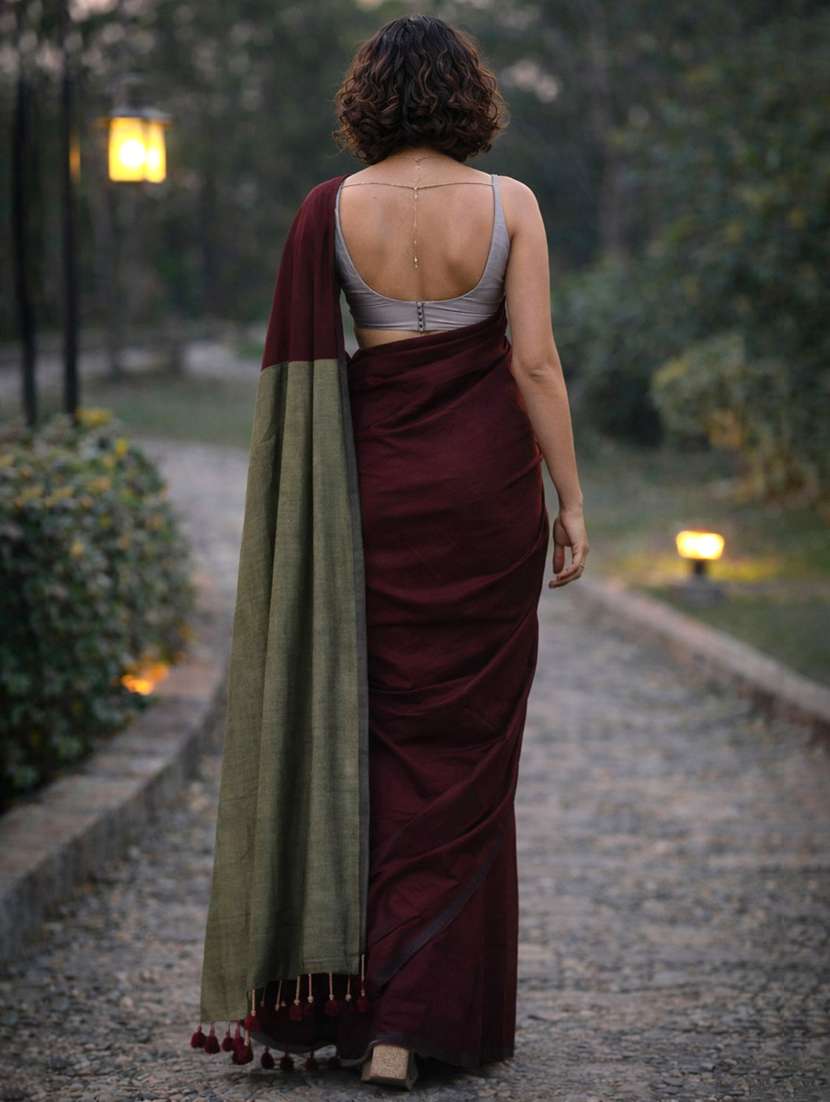women solid handloom saree with blouse - 22615562 -  Standard Image - 2