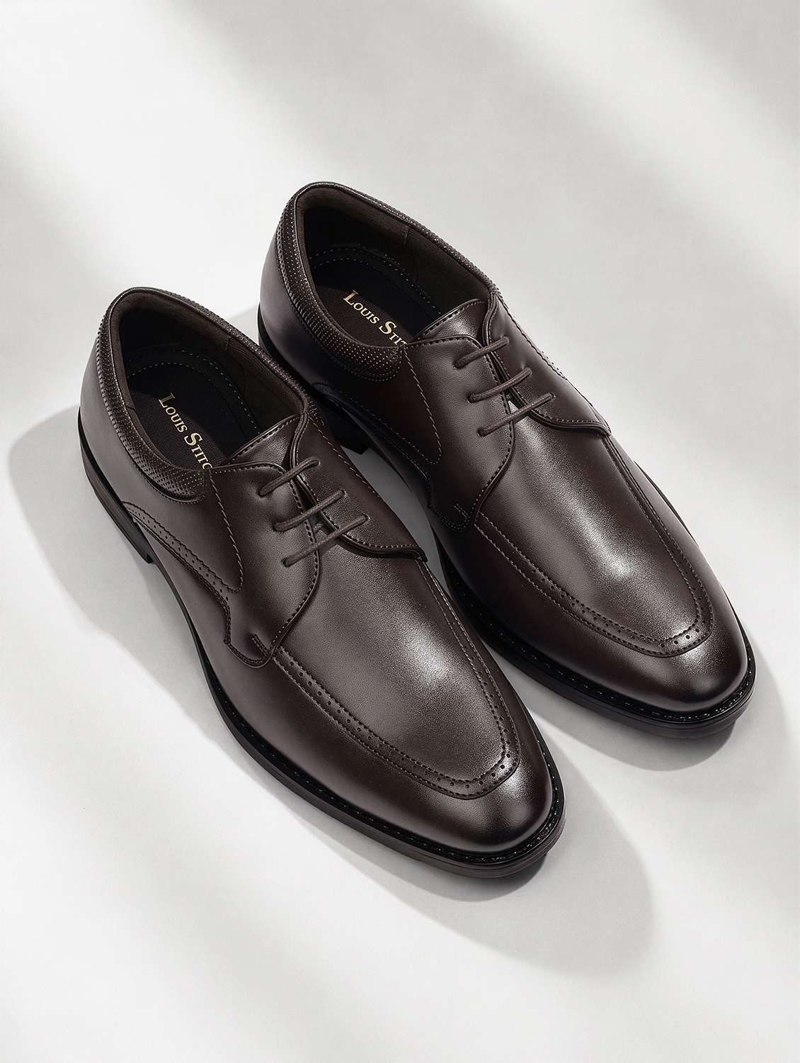 men textured lace up oxford shoes