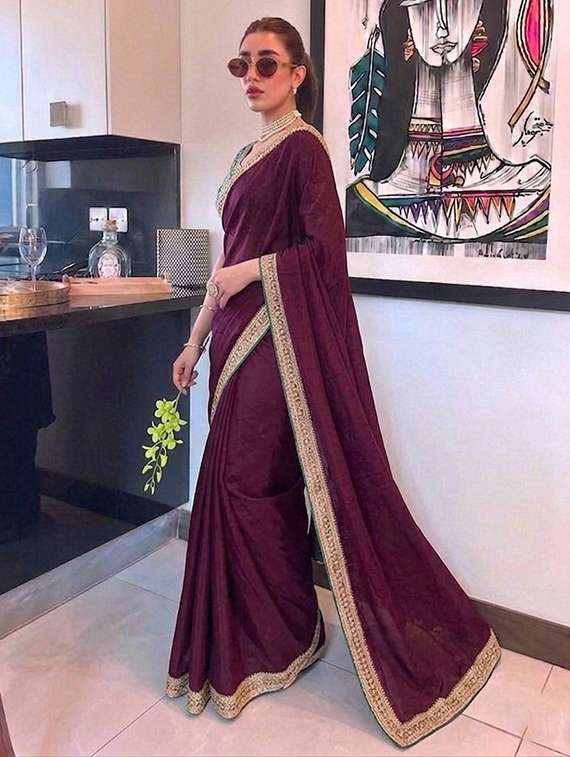 women solid with bordered saree with blouse - 22616023 -  Standard Image - 2