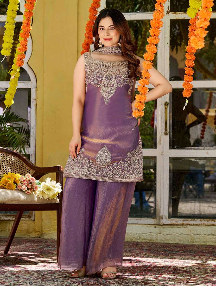 women embroidered sleeveless kurta palazzo set with dupatta