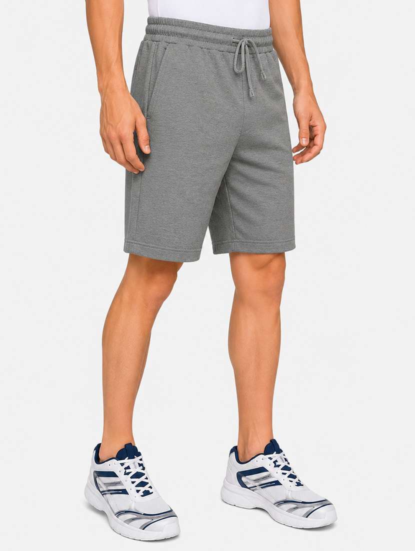men solid mid rise regular fit shorts - 22616847 -  Standard Image - 2