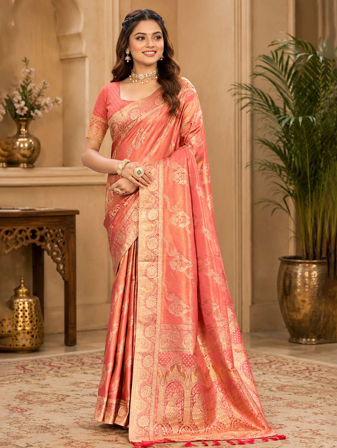 women self design banarasi saree with blouse