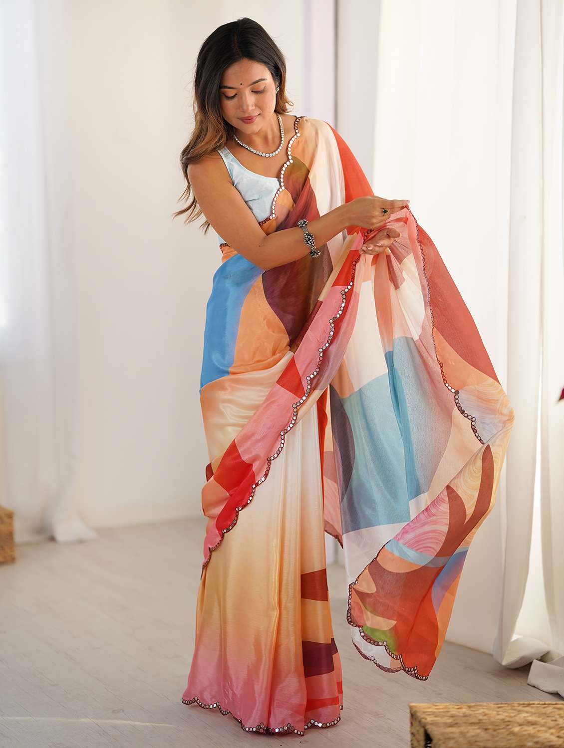 women printed casual wear saree with blouse - 22618538 -  Standard Image - 2