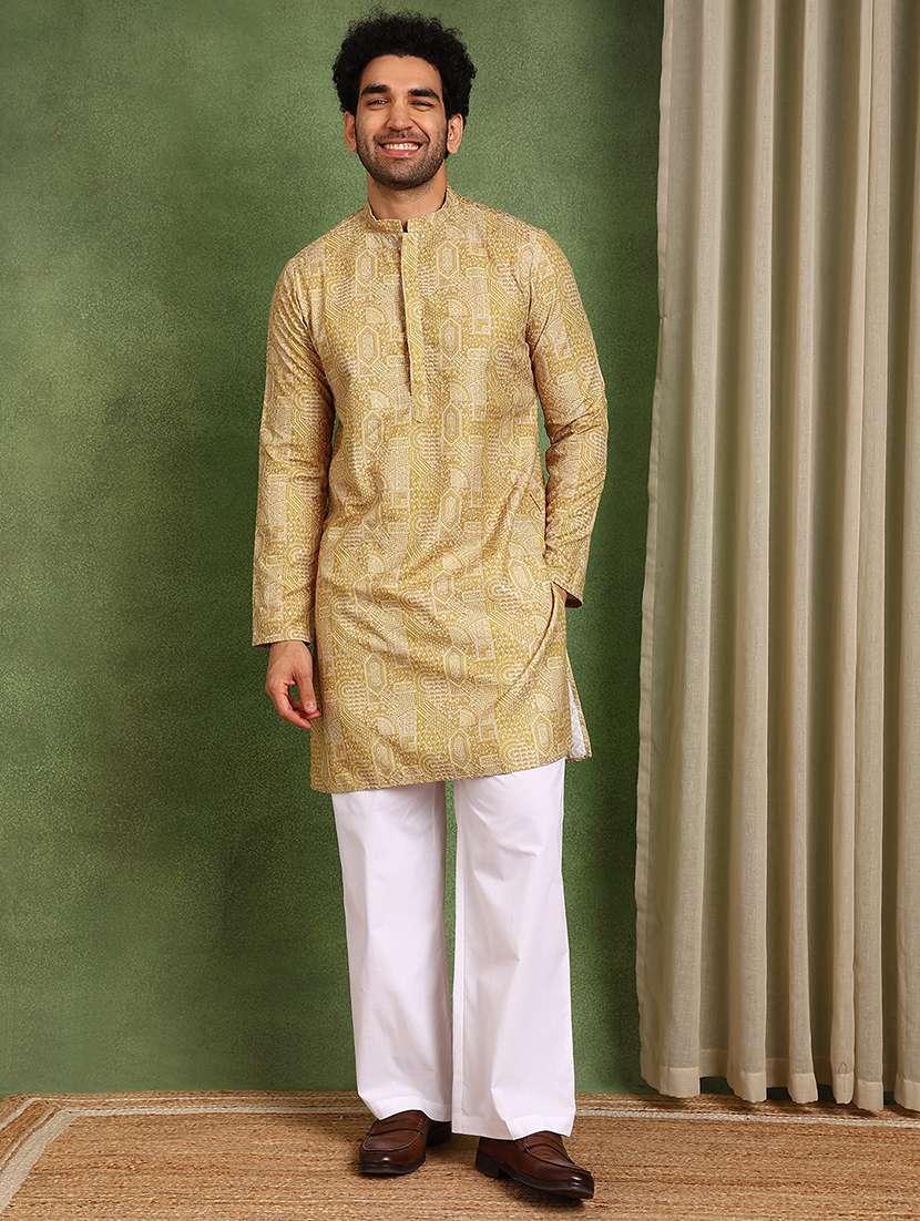 men printed long sleeves kurta pyjama set