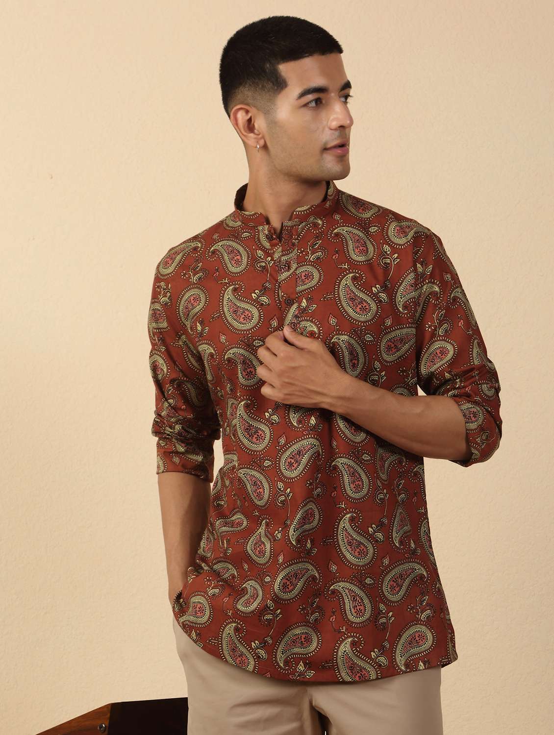 men printed mandarin neck short kurta - 22619193 -  Standard Image - 2