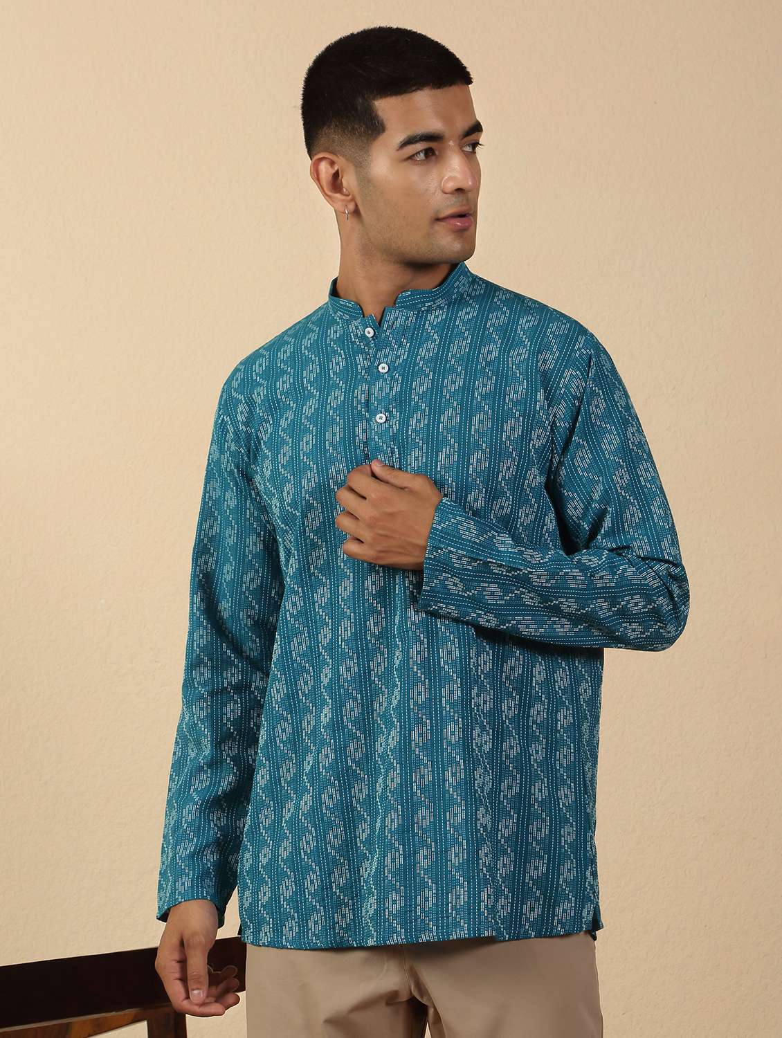 men printed mandarin neck short kurta