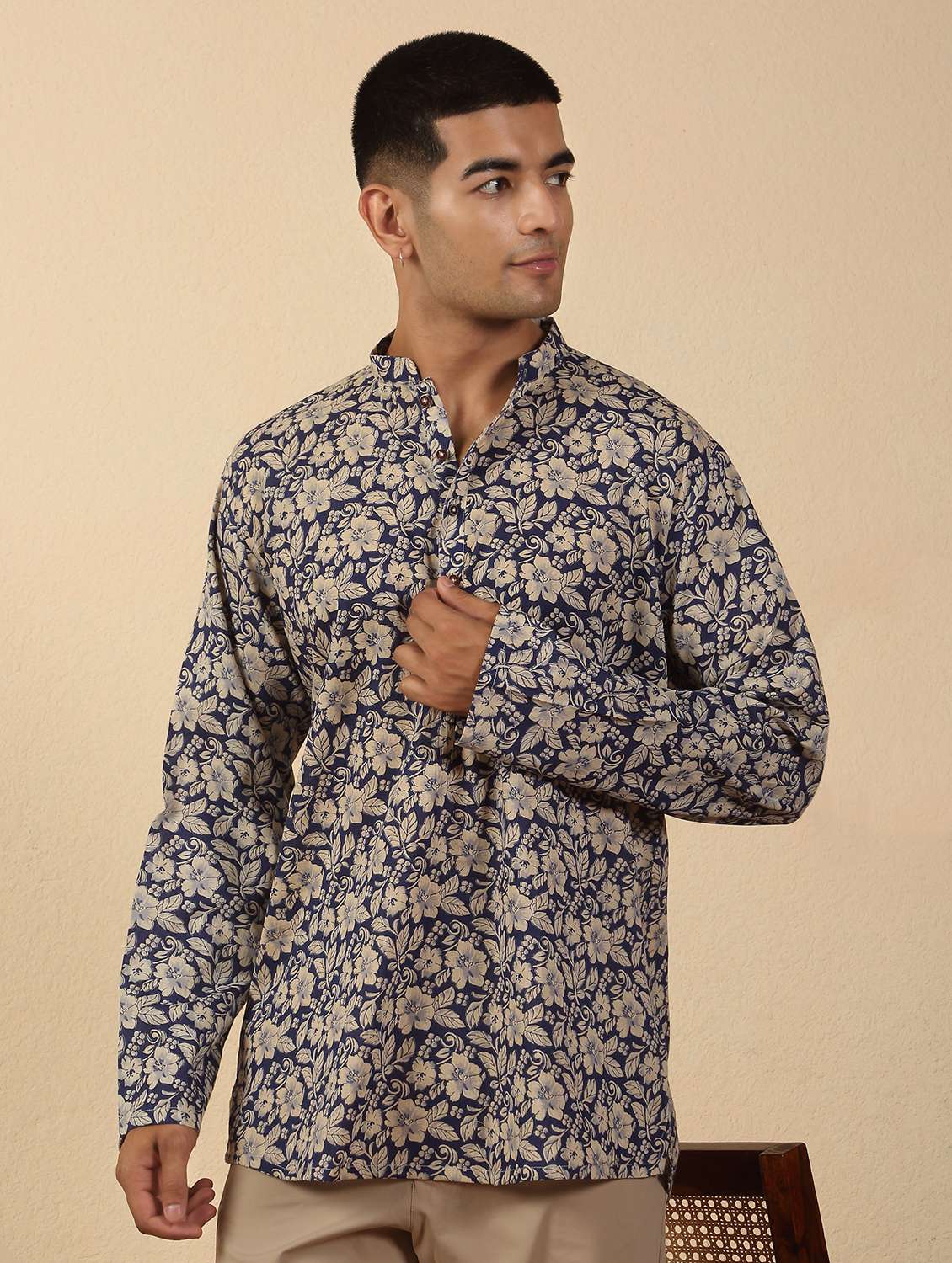 men printed mandarin neck short kurta - 22619208 -  Standard Image - 2