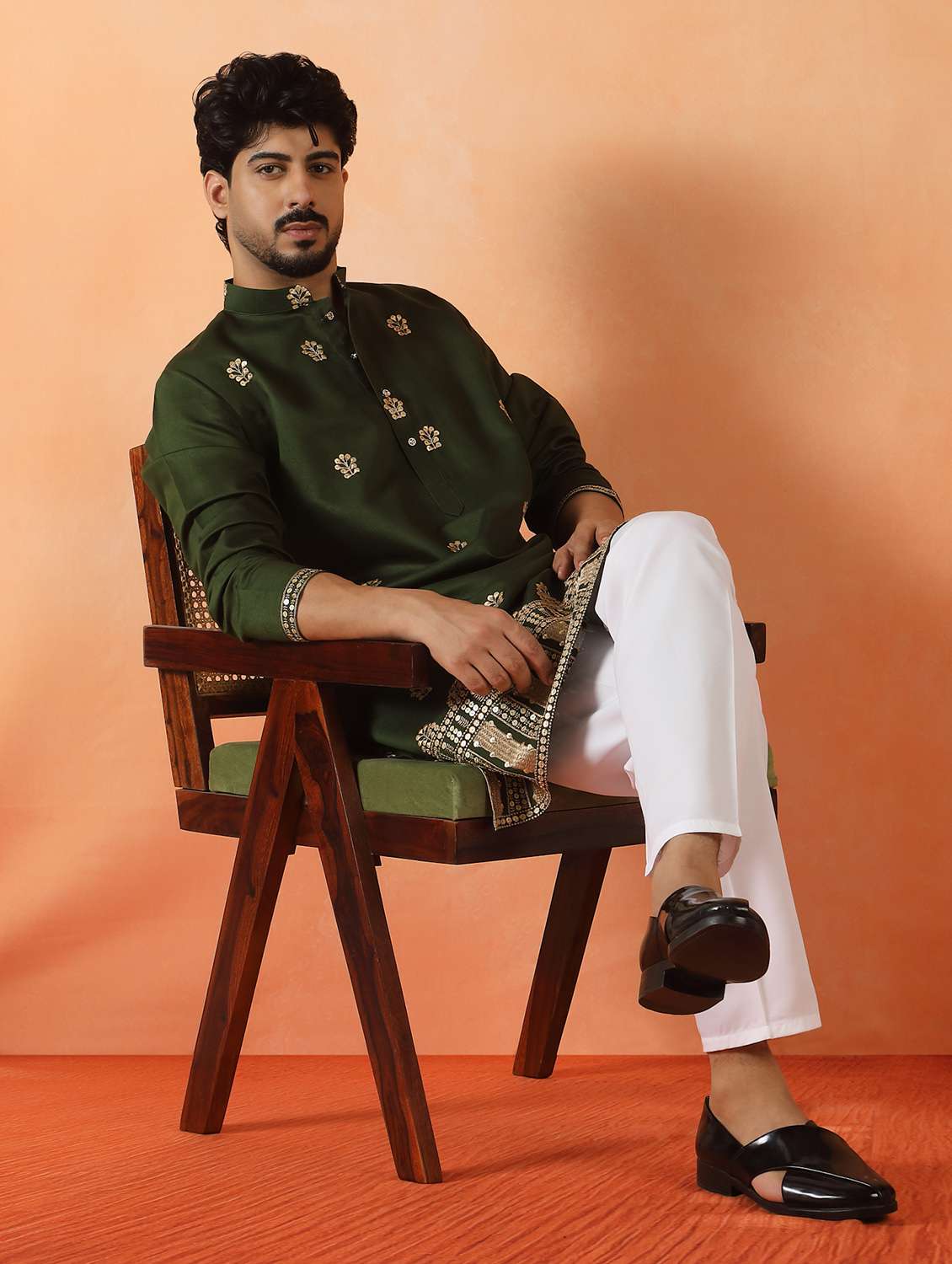 men solid with work mandarin neck long kurta