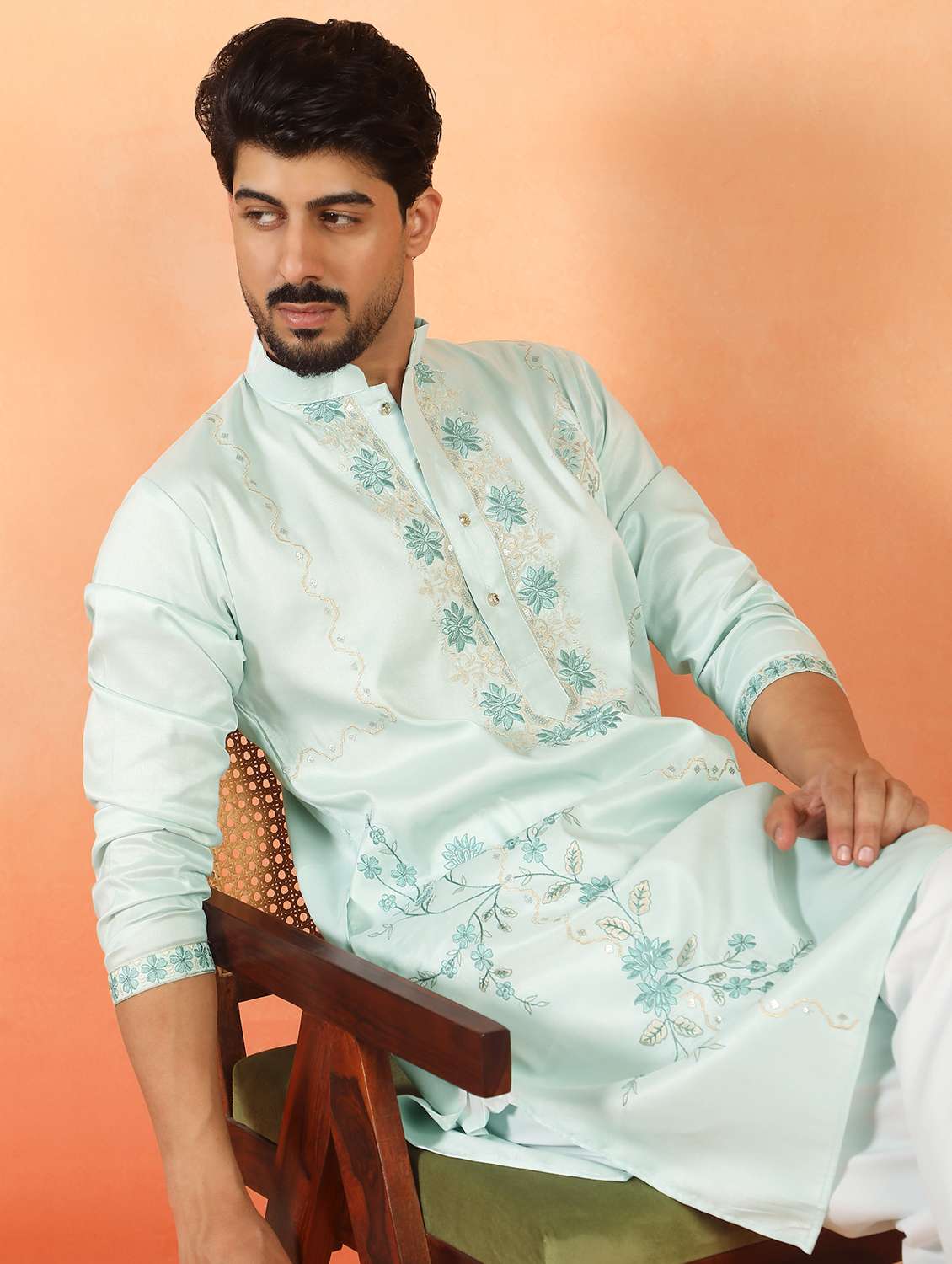 men embroidered mandarin neck long kurta - 22619276 -  Standard Image - 2