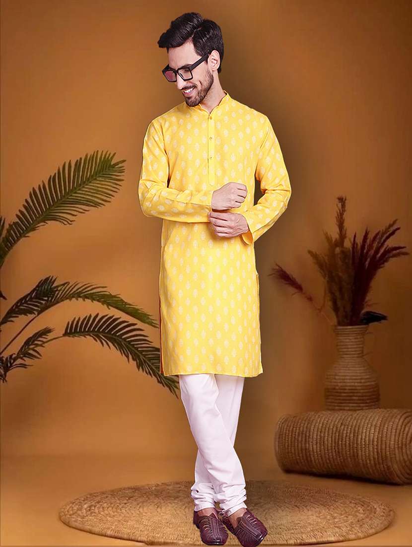 men printed long sleeves kurta pyjama set