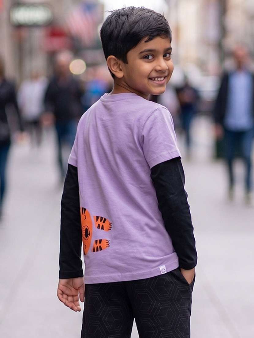Boys Printed Short Sleeves Regular Fit T-shirt - 22624863 -  Standard Image - 2