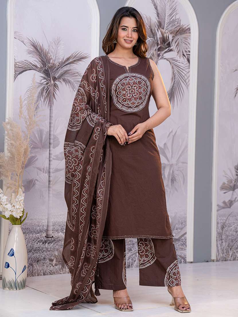 women printed sleeveless kurta pant set with dupatta