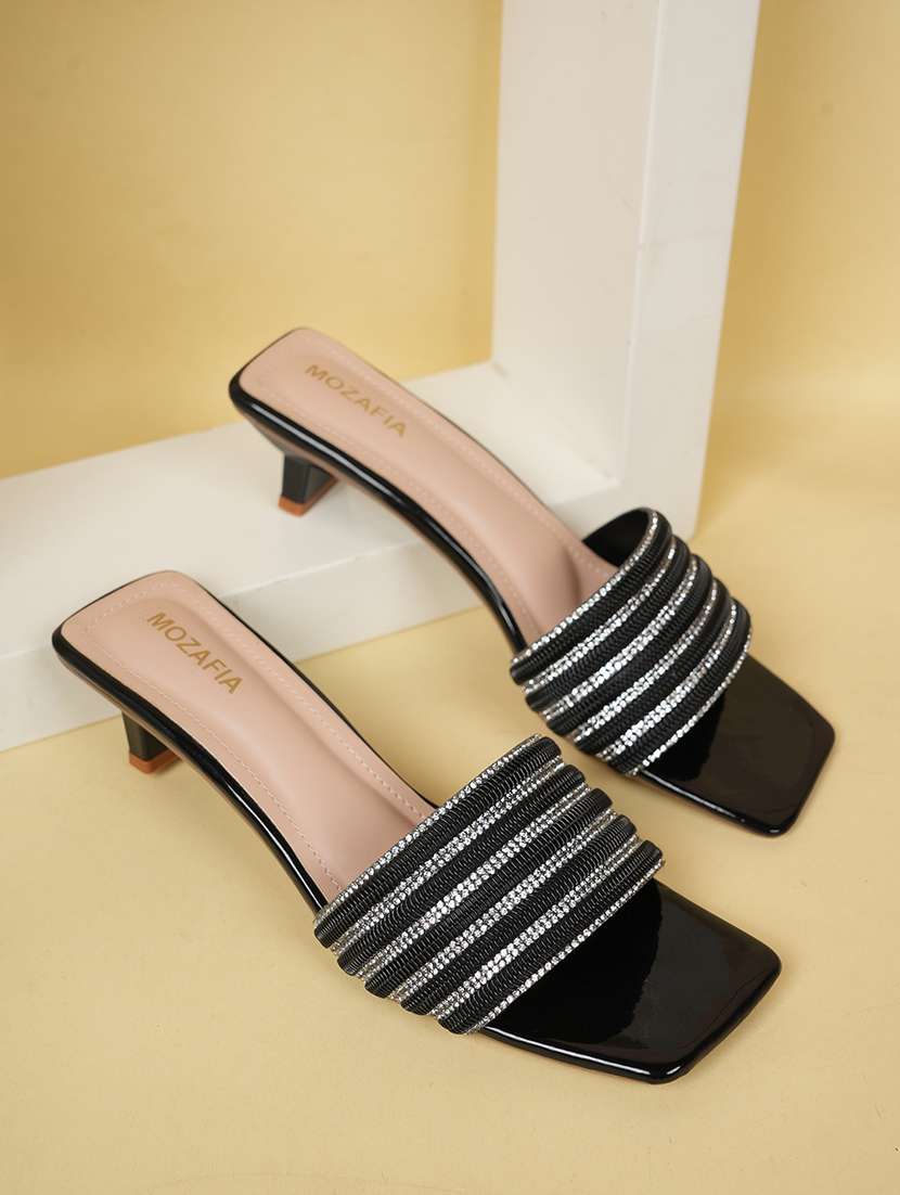 women embellished slip on sandal