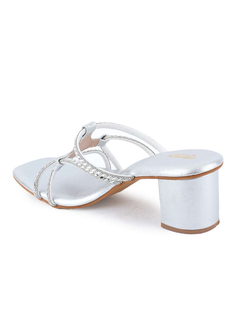 Women Embroidered Slip On Sandal - 22627762 -  Standard Image - 2