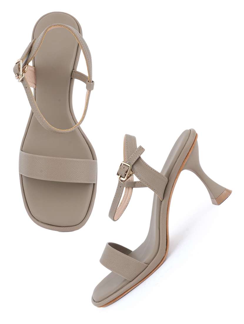 Women Solid Ankle Strap Sandal - 22627771 -  Standard Image - 2