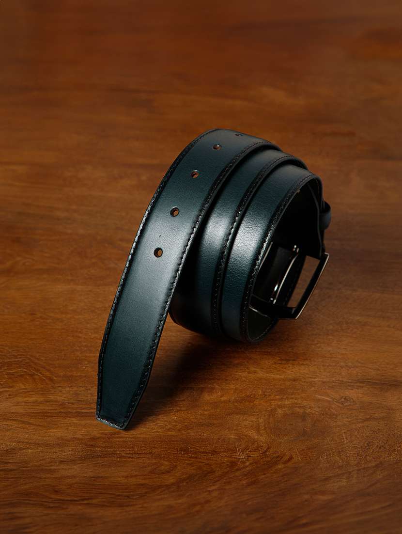men genuine leather plain belt with buckle closure