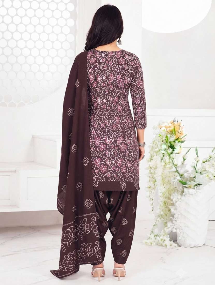 Women Printed Unstitched Suit Set - 22635331 -  Standard Image - 2